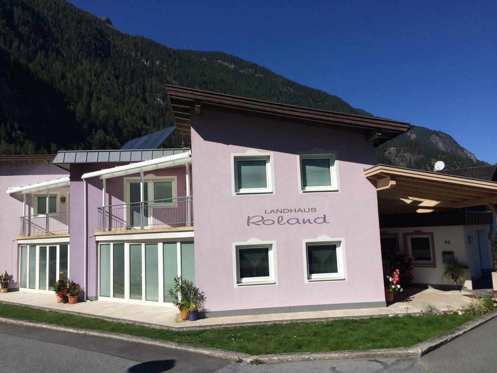 Landhaus Roland Umhausen Exterior foto